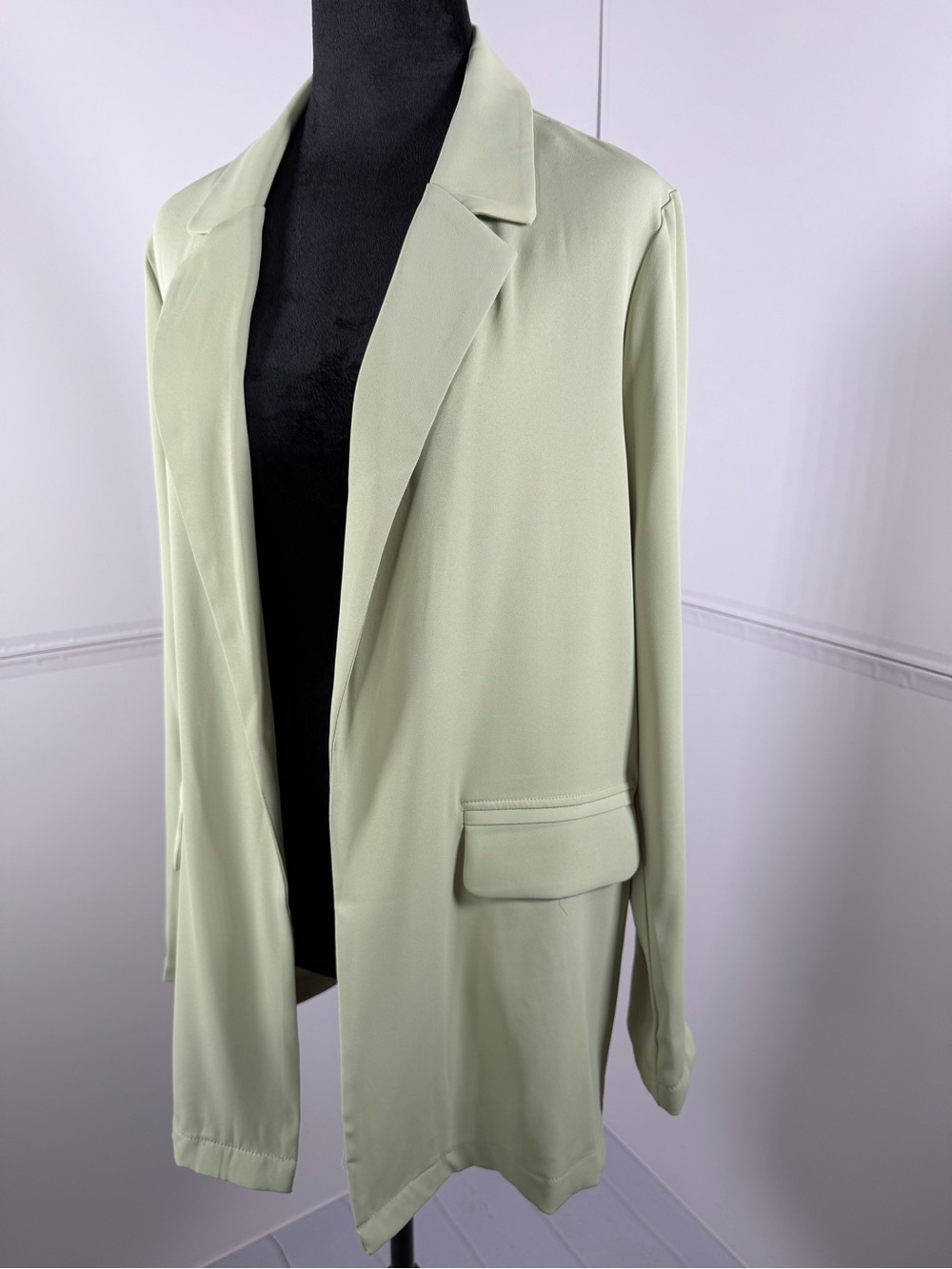 NWT Melloday Mint Green Open Front Longline Blazer Size Medium